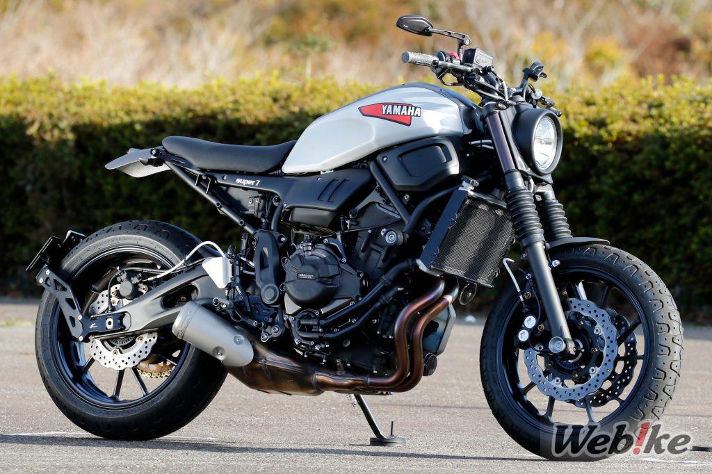 레트로 스타일로 손쉽게 브러시 업: XSR700 Custom