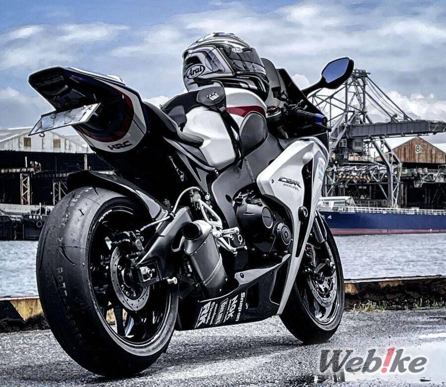 다재다능한 바이크 : 혼다 CBR1000RR 커스텀
