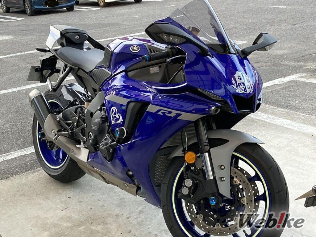 스트리트에서 한계를 뛰어넘다: 야마하 YZF-R1 커스텀