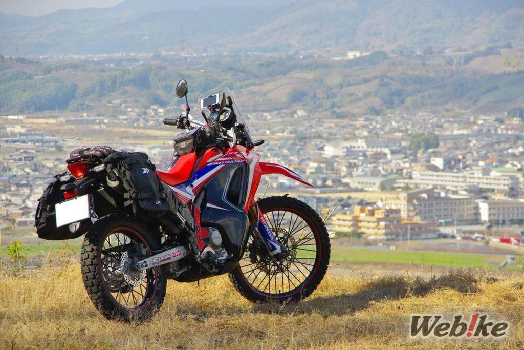 혼다 CRF250 랠리 커스텀 : 붙이고, 씌우고, 싣고