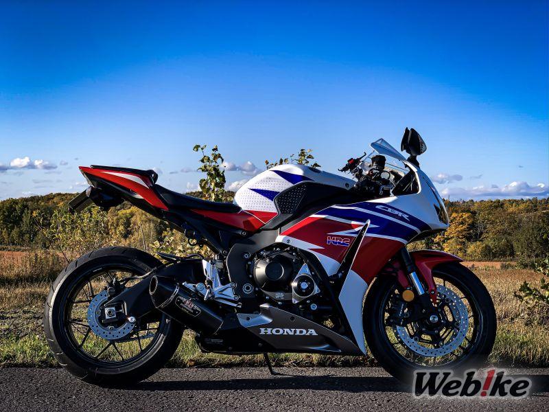 혼다 CBR1000RR 커스텀 : 자유로운 라이딩