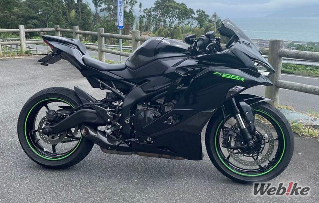 가와사키 ZX-25R 커스텀 : 정성스러운 디테일