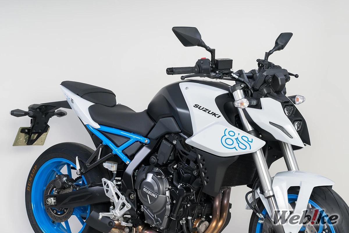 Suzuki GSX-8S equipped with Tanax Arrow Mirror